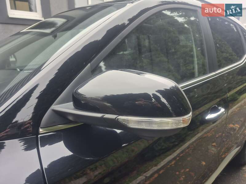 Внедорожник / Кроссовер MG ZS EV 2023 в Черкассах