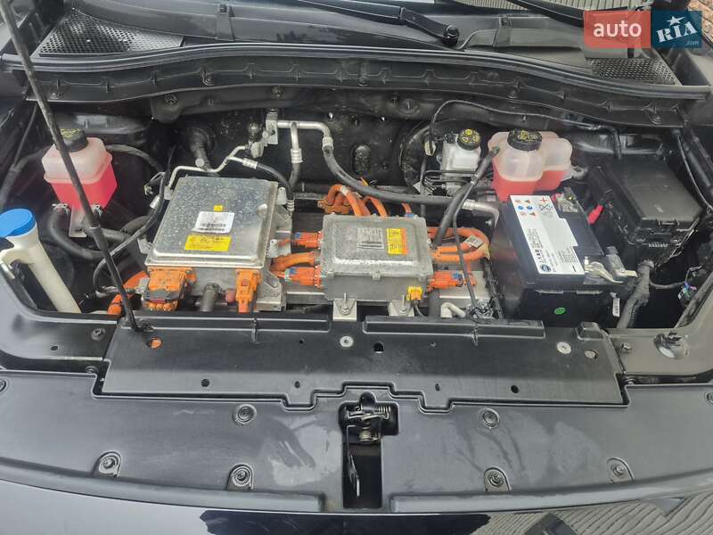 Внедорожник / Кроссовер MG ZS EV 2023 в Черкассах