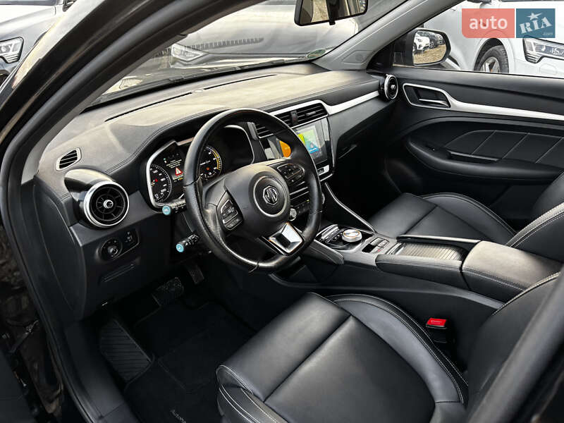 Внедорожник / Кроссовер MG ZS EV 2020 в Львове