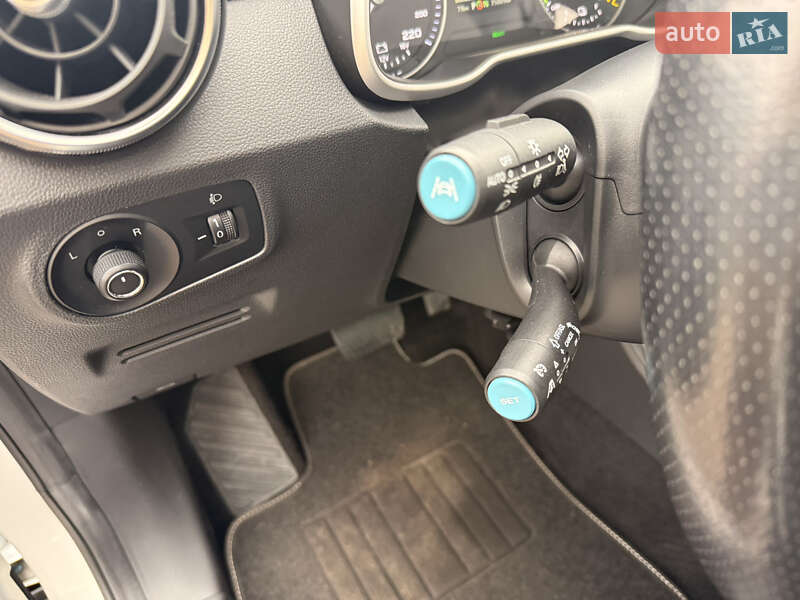 Внедорожник / Кроссовер MG ZS EV 2021 в Житомире