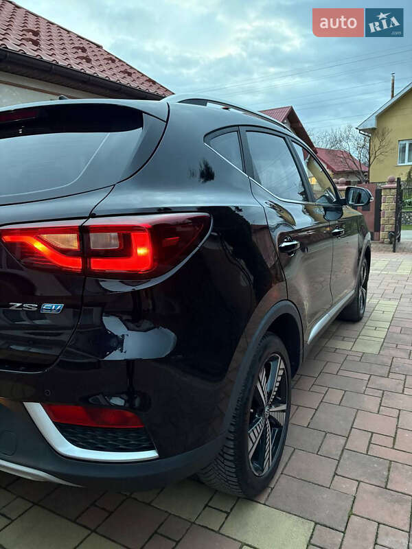 Внедорожник / Кроссовер MG ZS EV 2019 в Стрые