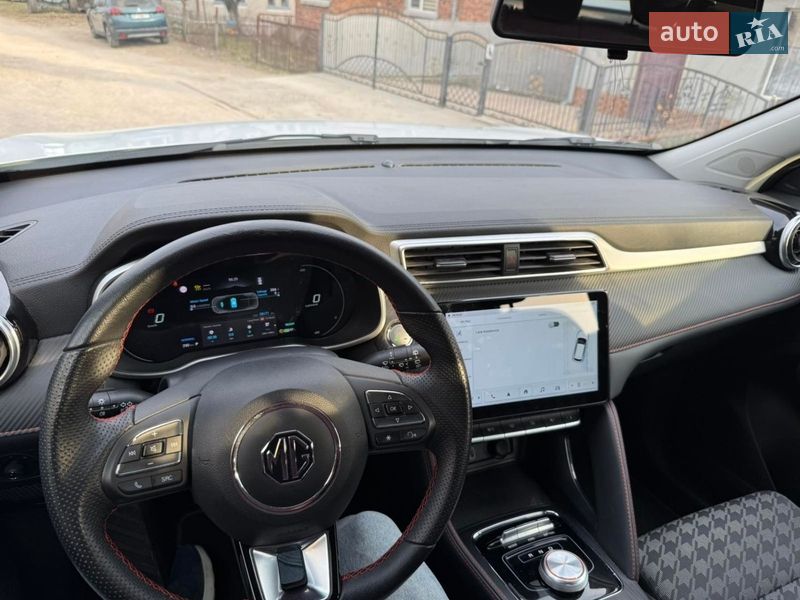 Позашляховик / Кросовер MG ZS EV 2022 в Бережанах