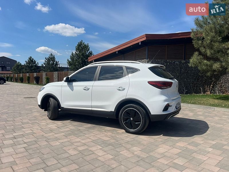 Позашляховик / Кросовер MG ZS EV 2021 в Івано-Франківську