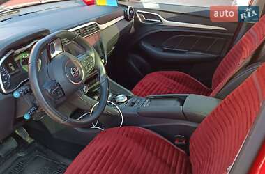 Седан MG ZS 2021 в 