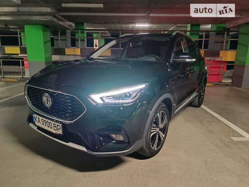 Седан MG ZS 2021 в 