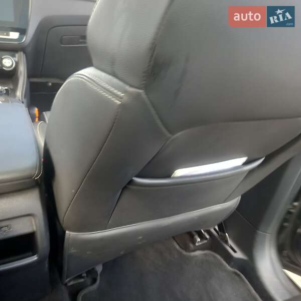 Седан MG ZS 2020 в Черновцах