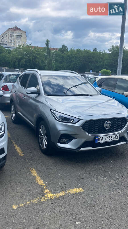 Седан MG ZS 2021 в Киеве
