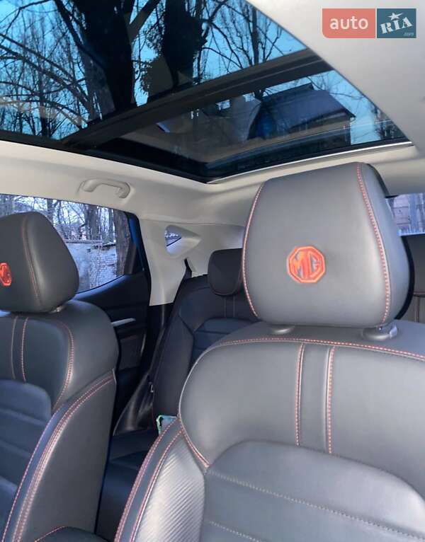 Внедорожник / Кроссовер MG ZS 2023 в Киеве
