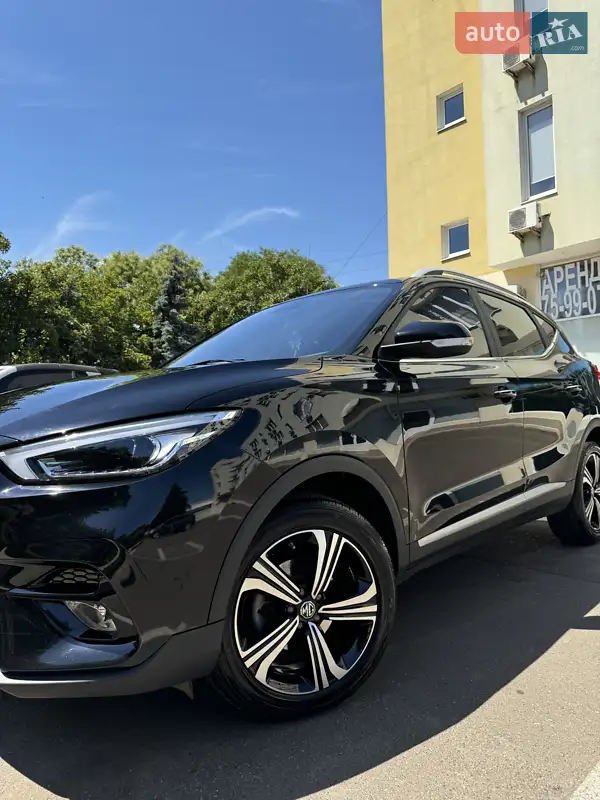 MG ZS 2021