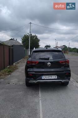 Внедорожник / Кроссовер MG ZS 2021 в 