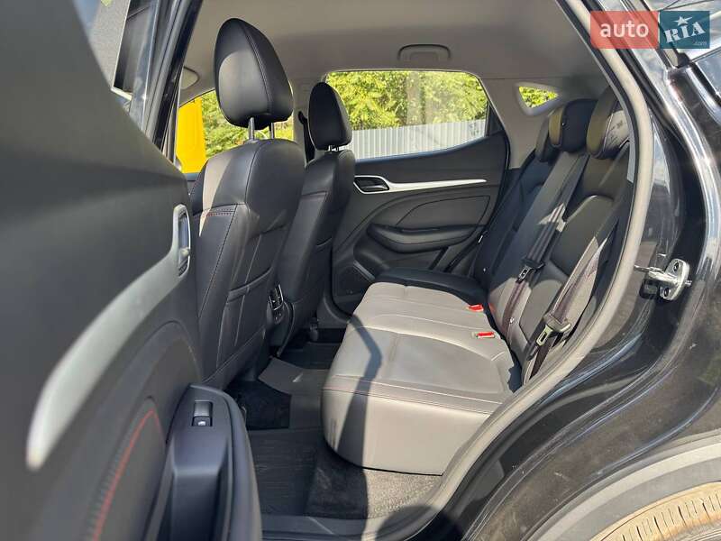 Внедорожник / Кроссовер MG ZS 2021 в Днепре