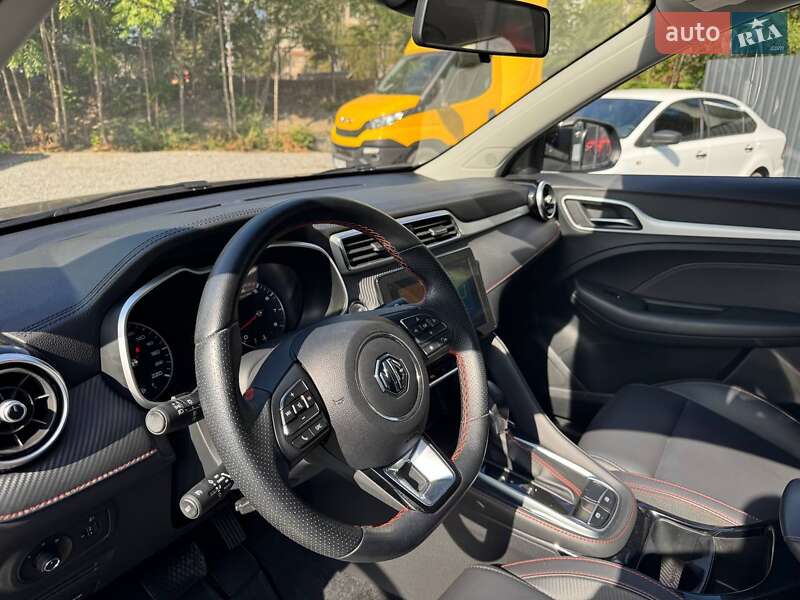 Внедорожник / Кроссовер MG ZS 2021 в Днепре