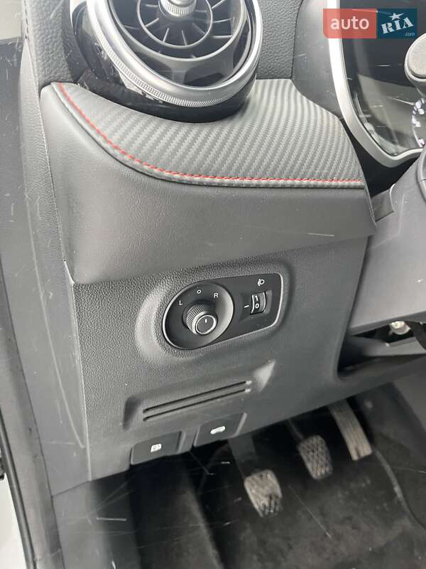 Внедорожник / Кроссовер MG ZS 2021 в Киеве