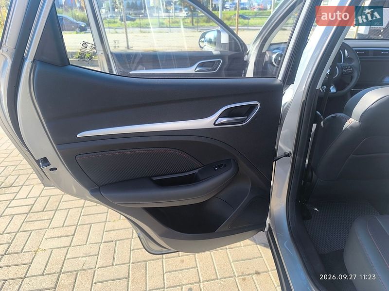 Позашляховик / Кросовер MG ZS 2024 в Крюківщині