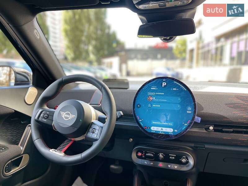 Внедорожник / Кроссовер MINI Aceman 2025 в Киеве