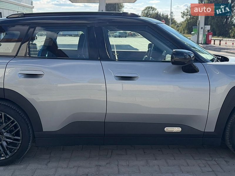 Внедорожник / Кроссовер MINI Aceman 2024 в Хотине