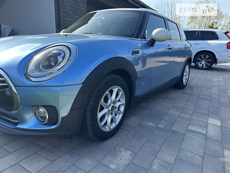 Универсал MINI Clubman 2017 в Вышгороде