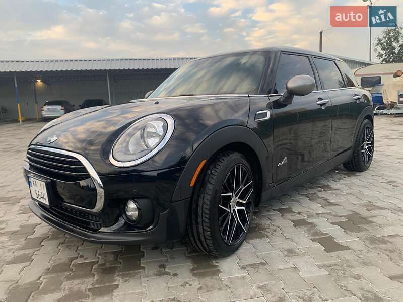Универсал MINI Clubman 2017 в Староконстантинове