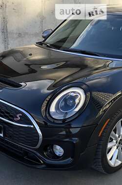 Універсал MINI Clubman 2016 в  фото 2 Універсал MINI Clubman 2016 в