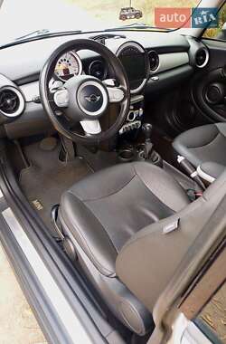 Универсал MINI Clubman 2009 в 