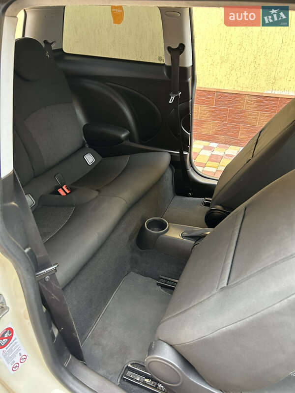 Универсал MINI Clubman 2010 в Иршаве