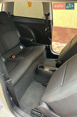 Универсал MINI Clubman 2010 в 