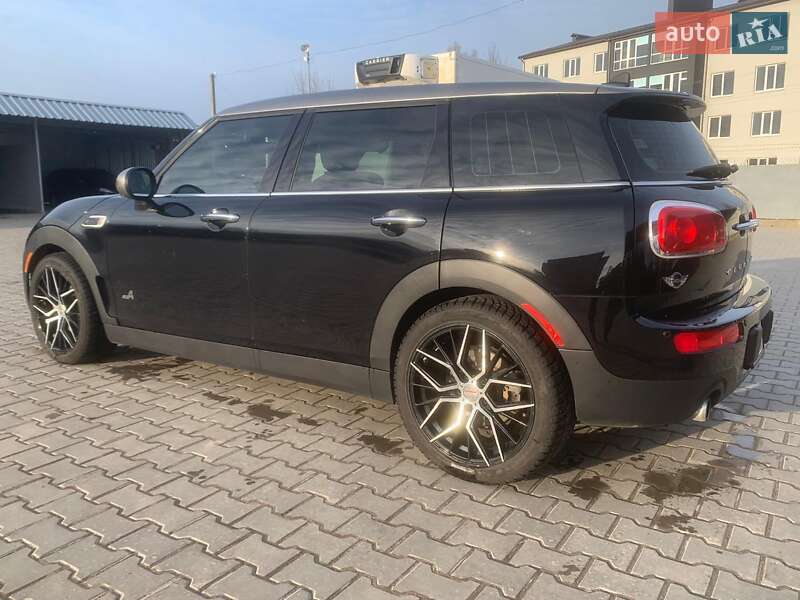 Универсал MINI Clubman 2017 в Староконстантинове