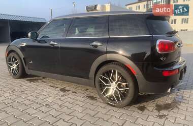 Универсал MINI Clubman 2017 в 