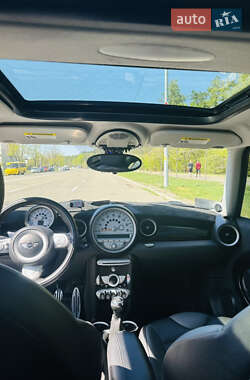Универсал MINI Clubman 2010 в 
