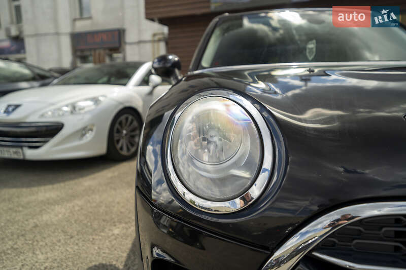 Универсал MINI Clubman 2017 в Киеве