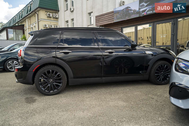 Универсал MINI Clubman 2017 в Киеве