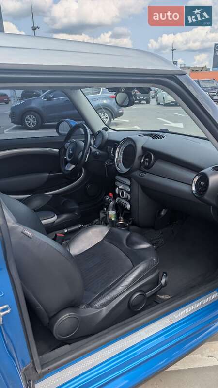 Універсал MINI Clubman 2008 в Києві