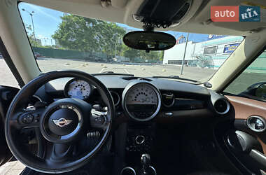 Универсал MINI Clubman 2011 в 