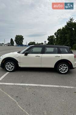 Универсал MINI Clubman 2016 в 