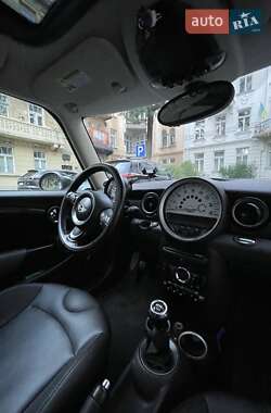 Универсал MINI Clubman 2011 в 