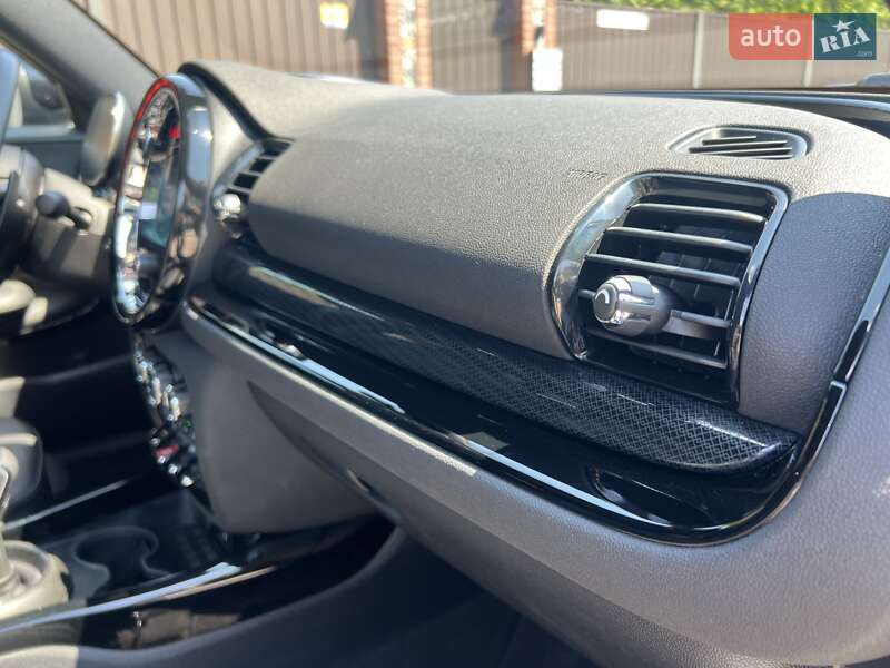Хэтчбек MINI Clubman 2021 в Киеве