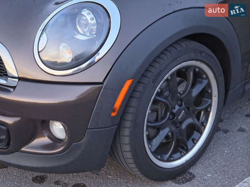 Универсал MINI Clubman 2012 в Киеве