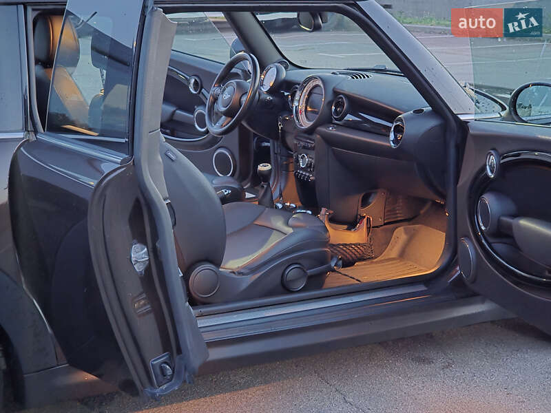 Универсал MINI Clubman 2012 в Киеве