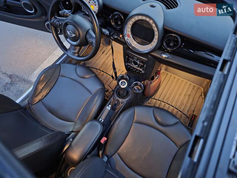 Универсал MINI Clubman 2012 в Киеве