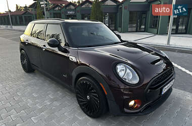 Универсал MINI Clubman 2018 в 