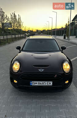 Универсал MINI Clubman 2018 в 