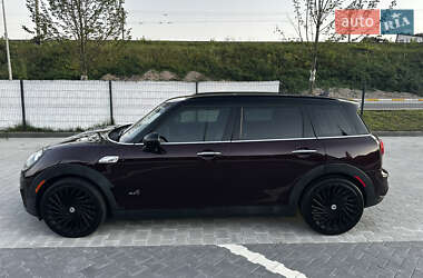 Универсал MINI Clubman 2018 в 