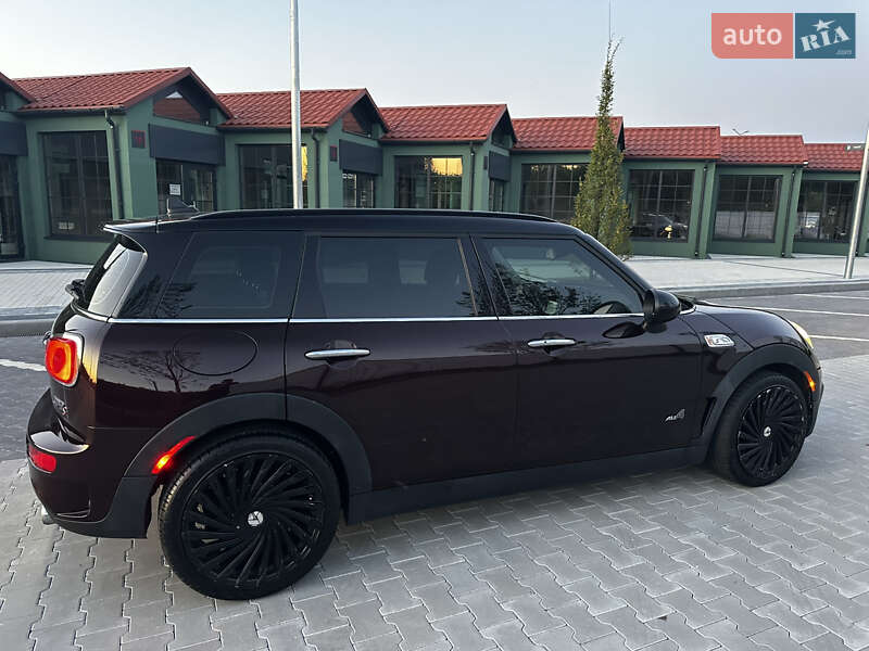Универсал MINI Clubman 2018 в Киеве