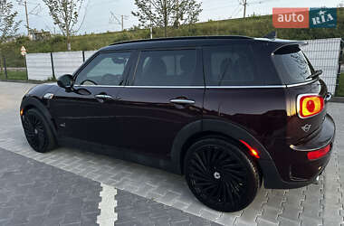 Универсал MINI Clubman 2018 в 