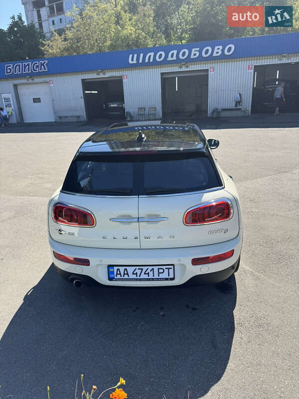 Универсал MINI Clubman 2016 в Киеве