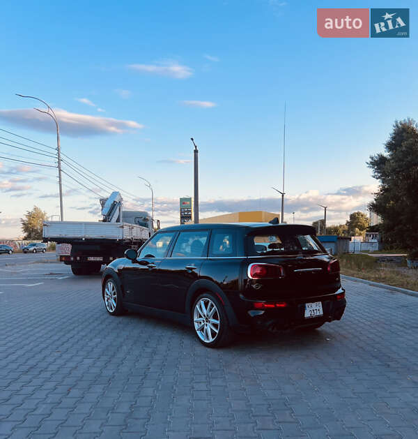 Универсал MINI Clubman 2018 в Киеве