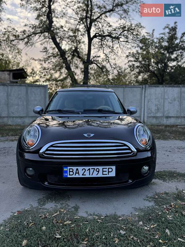 Универсал MINI Clubman 2010 в Кропивницком
