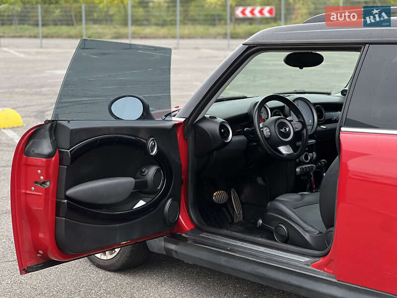 Универсал MINI Clubman 2009 в Киеве