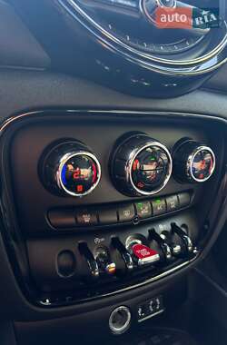 Универсал MINI Clubman 2016 в 