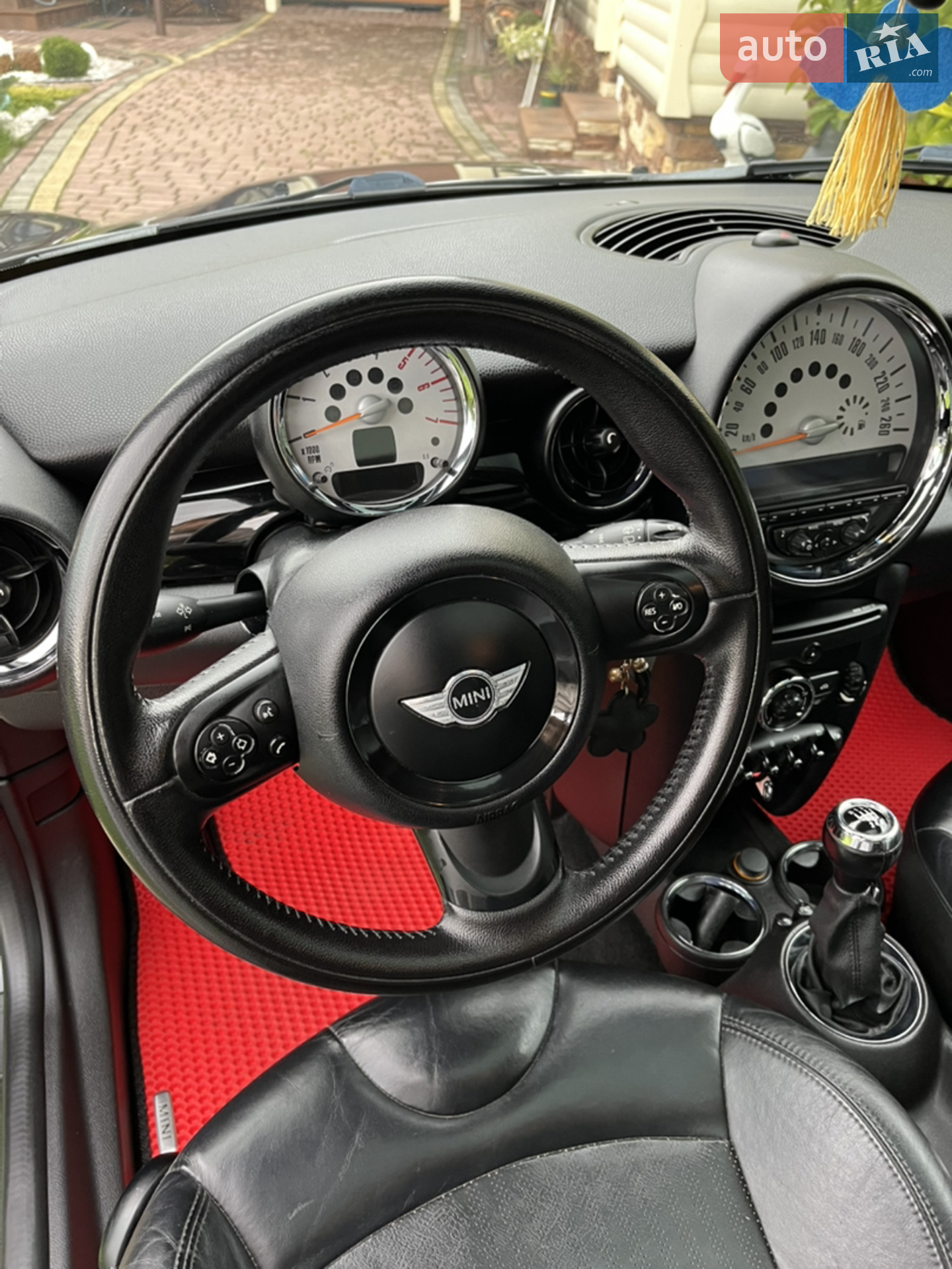 2012 MINI Clubman - мініатюра 35